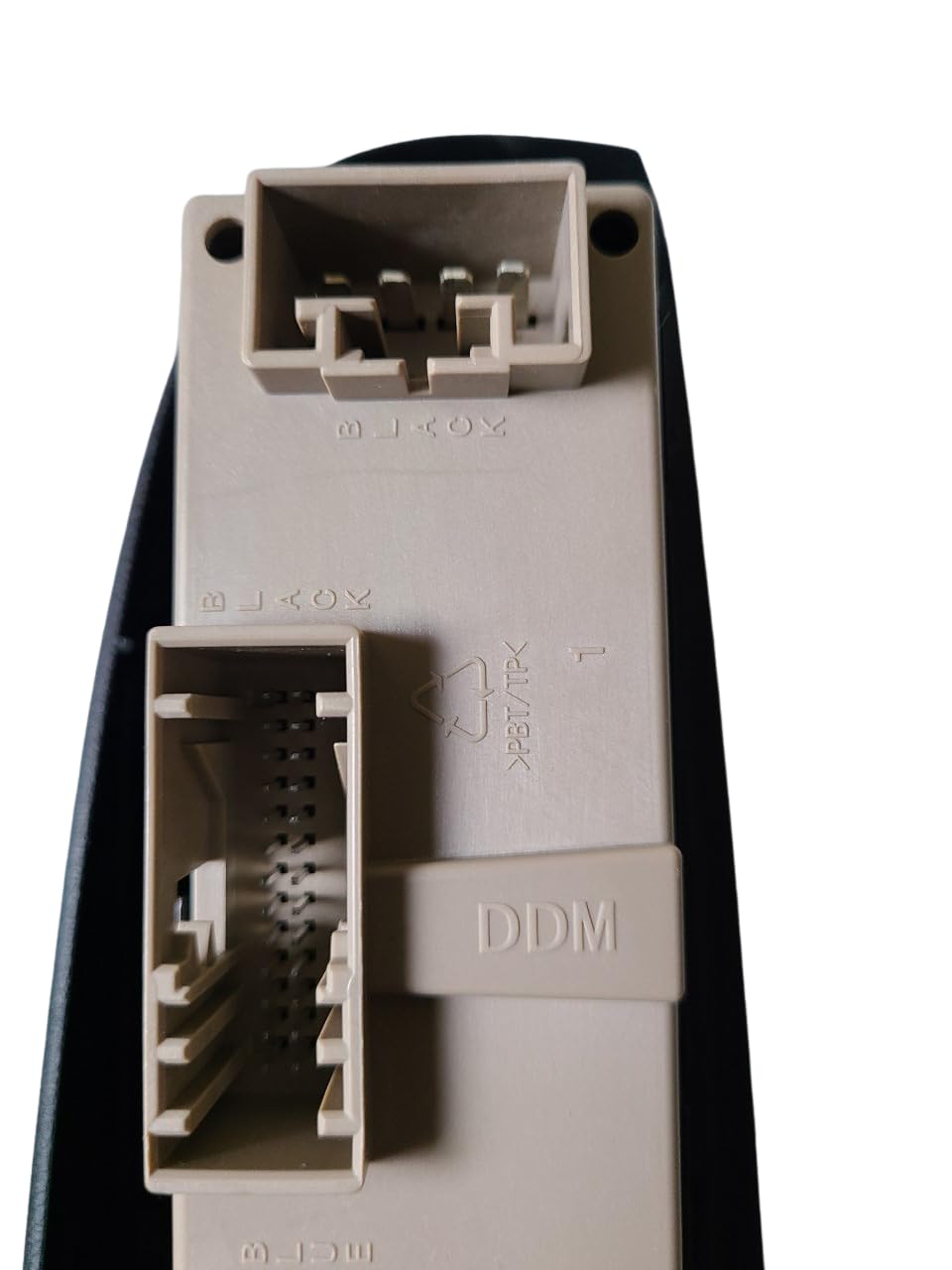 SWITCHDOCTOR Window Master Switch & Bezel compatible with 2003-2006 Sierra, Silverado, Suburban, Tahoe, Yukon, Avalanche (15883319) (Panel, Cover, Trim)